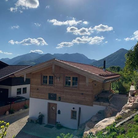 Chalet Bergsucht In Ruhpolding Bayern, Traumlage Am Sonnigen Suedhang, Kostenlose Parkplaetze, Schnelles Wlan, Ruhige Sackgasse, Netflix Inklusive Exterior photo