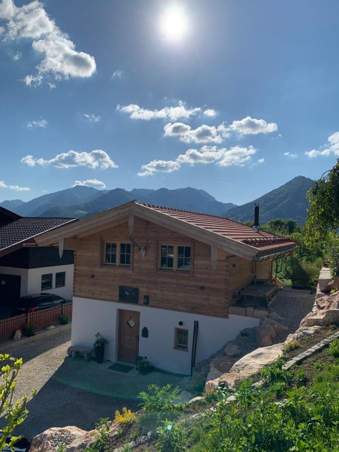 Chalet Bergsucht In Ruhpolding Bayern, Traumlage Am Sonnigen Suedhang, Kostenlose Parkplaetze, Schnelles Wlan, Ruhige Sackgasse, Netflix Inklusive Exterior photo